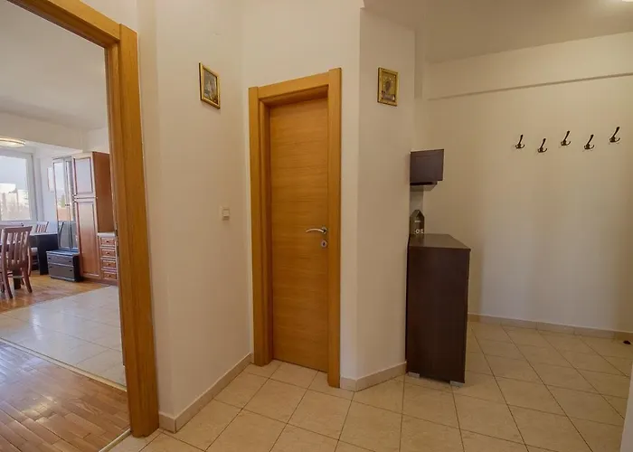 Sunbright Metropolitan * Podgorica